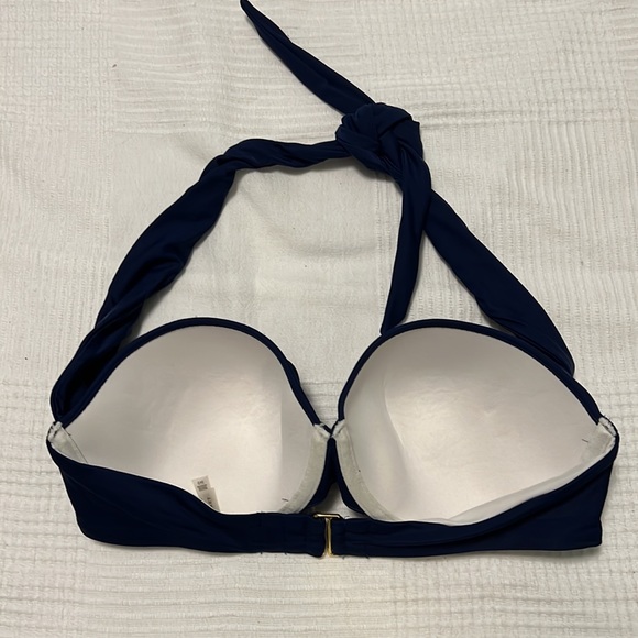 Victoria’s Secret Bikini Top - Picture 2 of 3